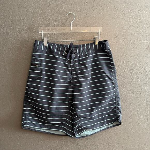 Patagonia Navy Blue Striped Board Shorts Size 36 - Picture 1 of 5